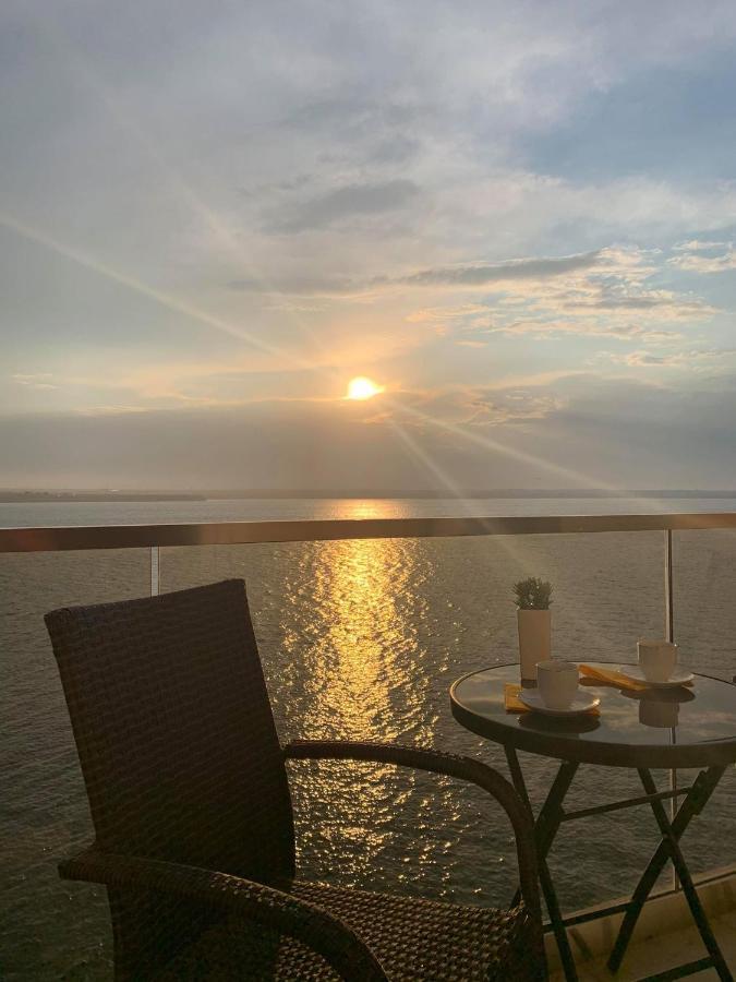 Apartment Sunset Lake View Mamaia Eksteriør billede